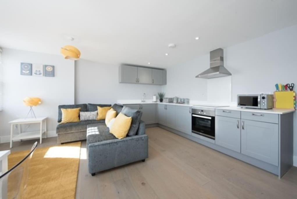 Beautiful, Spacious 1 Bed Flat Brentwood Zewnętrze zdjęcie